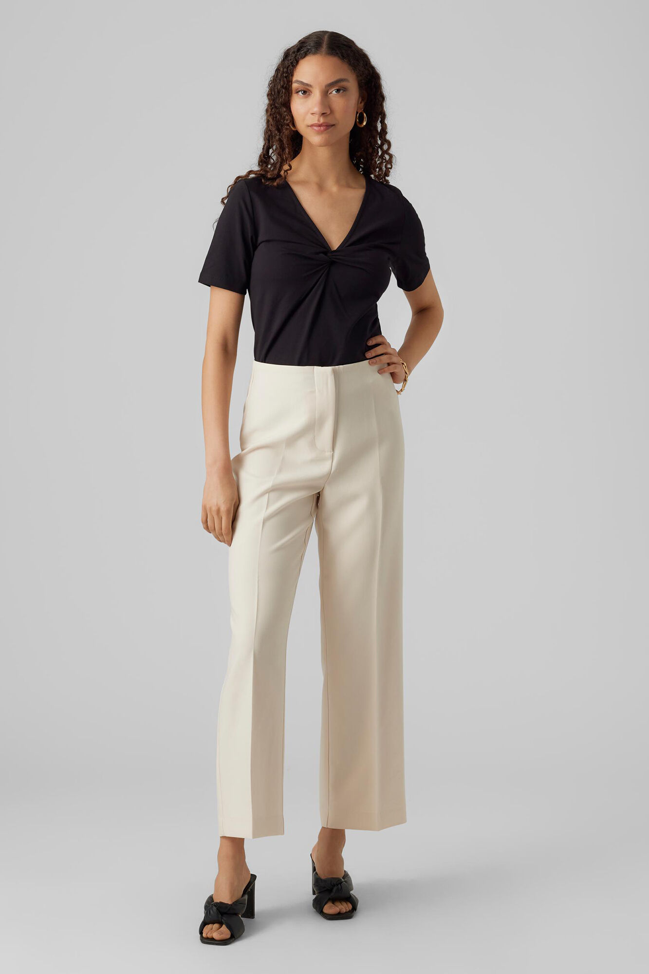 Pantalon recto de mujer de talle alto Pantalones de mujer Cortefiel