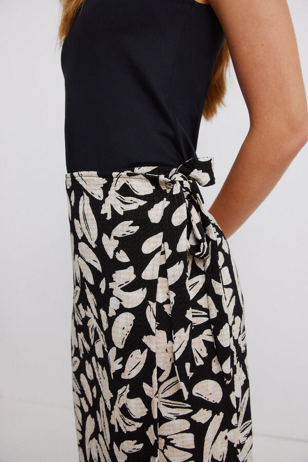 Vila Saia pareo midi estampada Preto