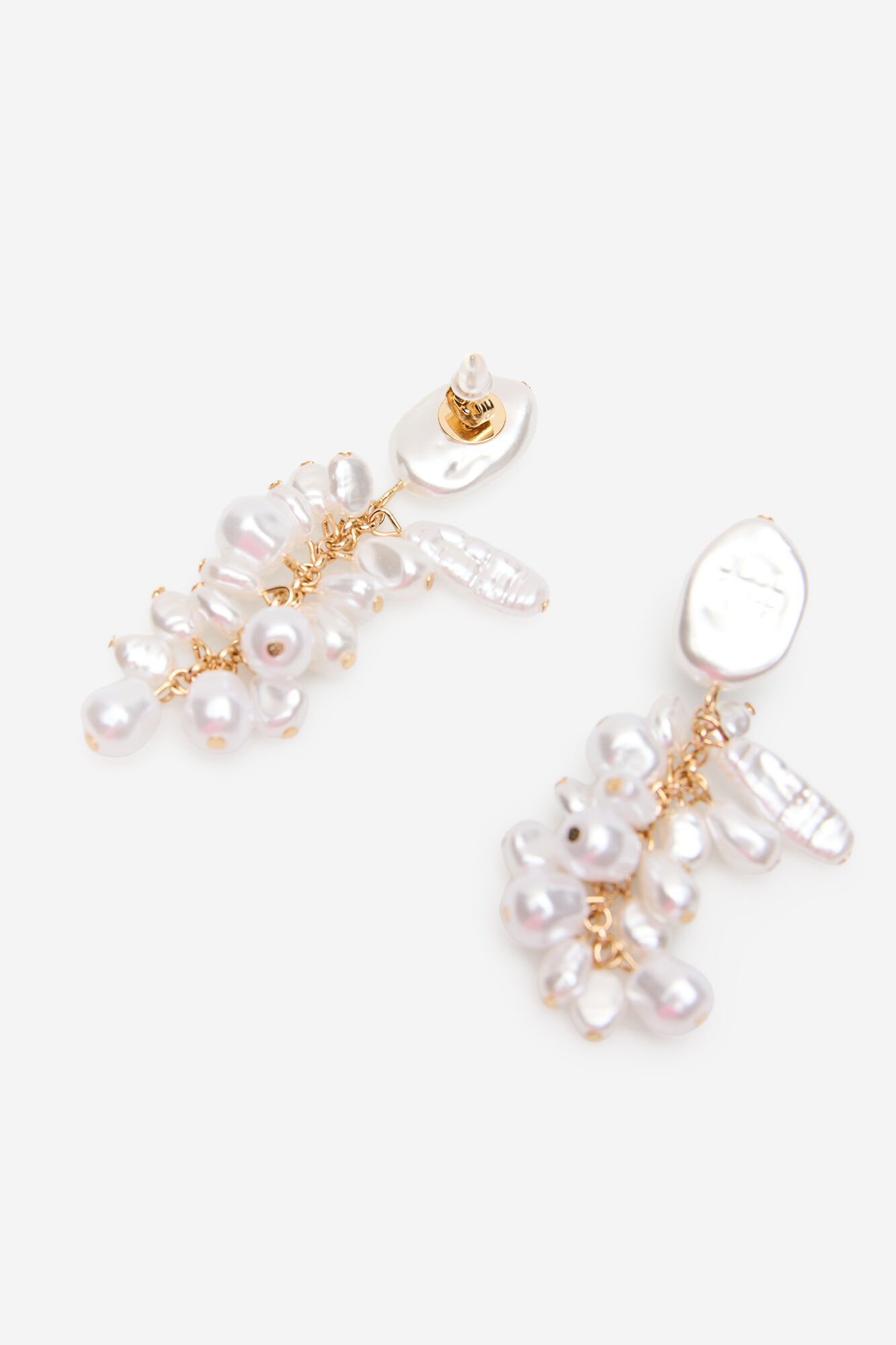 Cortefiel Pearl earrings
