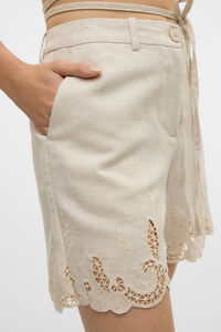 Vero Moda Shorts fluído com vazados
