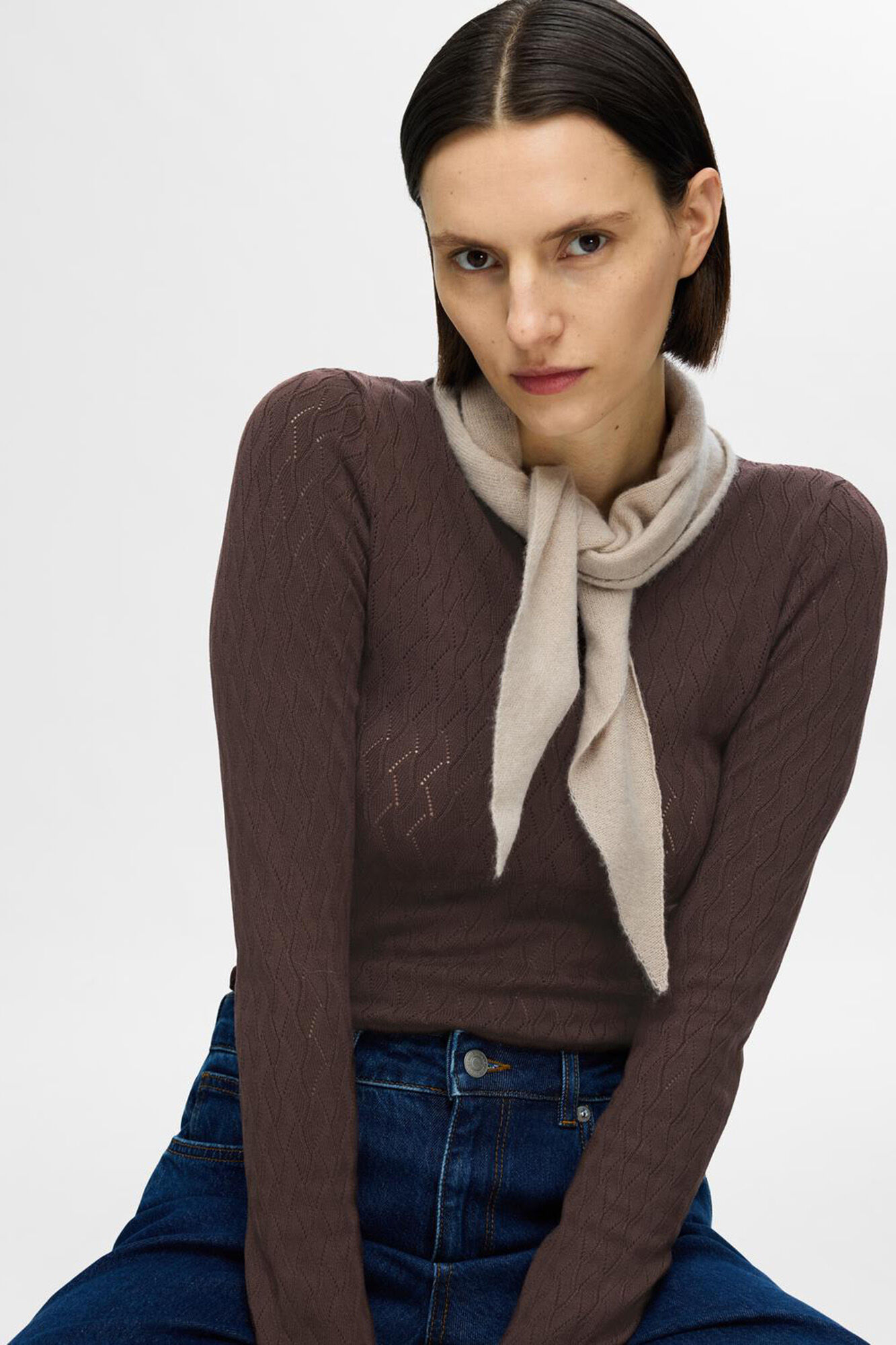 Cortefiel Jersey ligero confeccionado con Viscosa Lenzing Ecovero