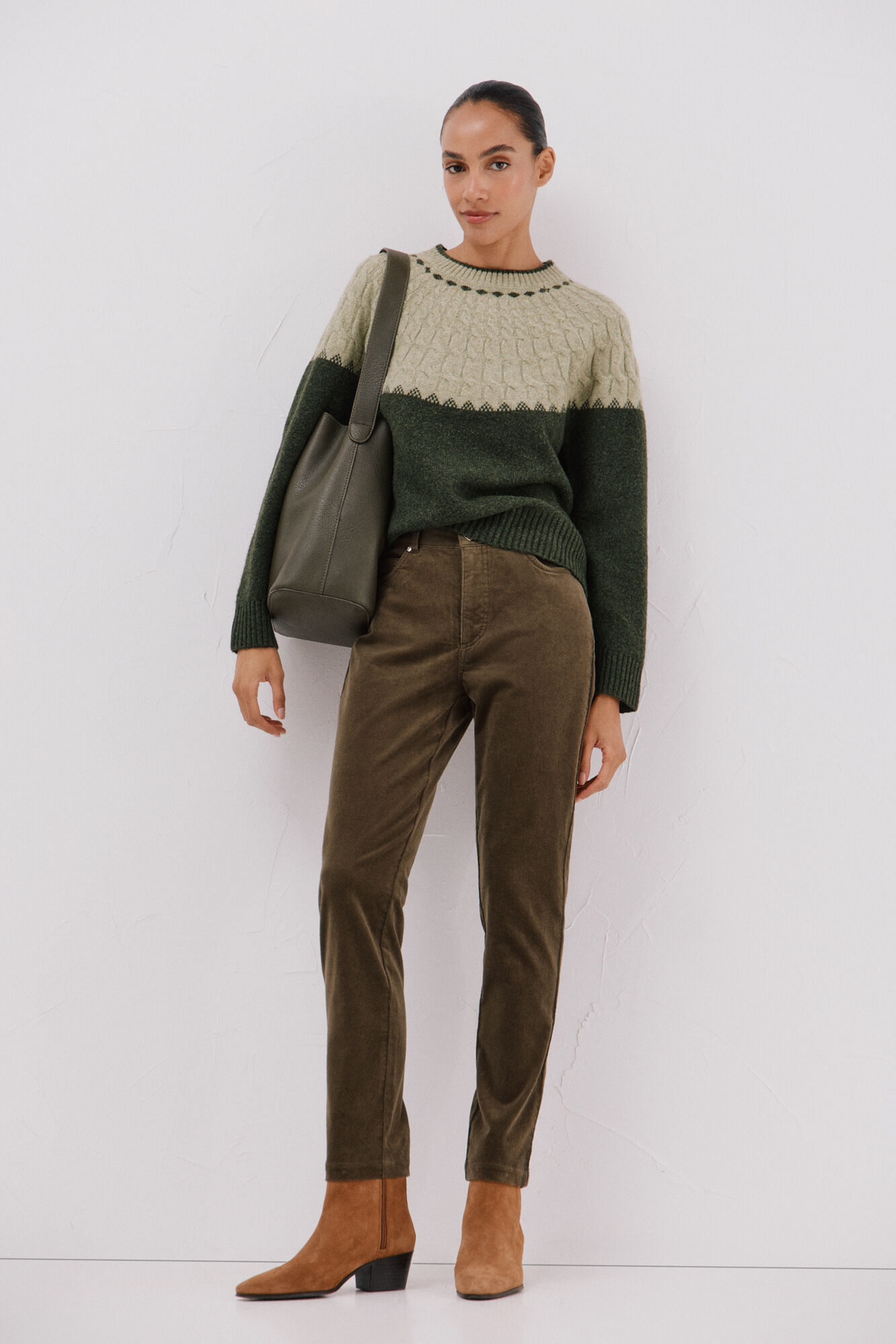 Cortefiel Contrast cross-knit jumper