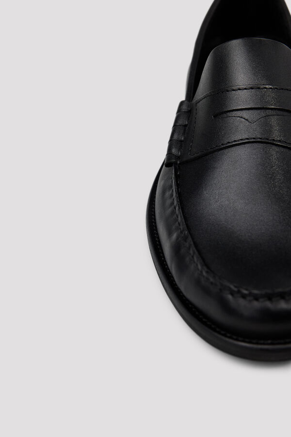 Cortefiel Leather penny loafers Black