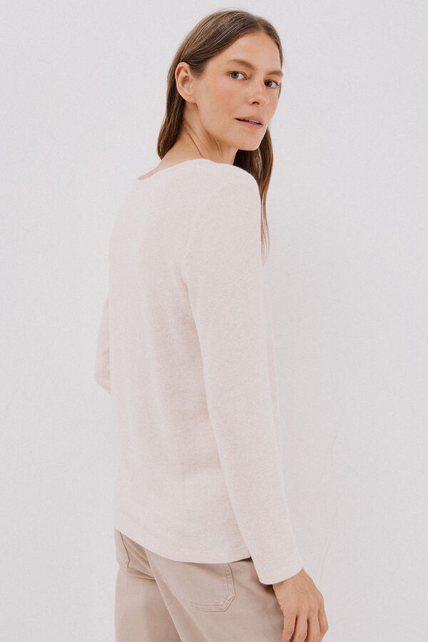 Cortefiel Essential v-neck t-shirt Ivory