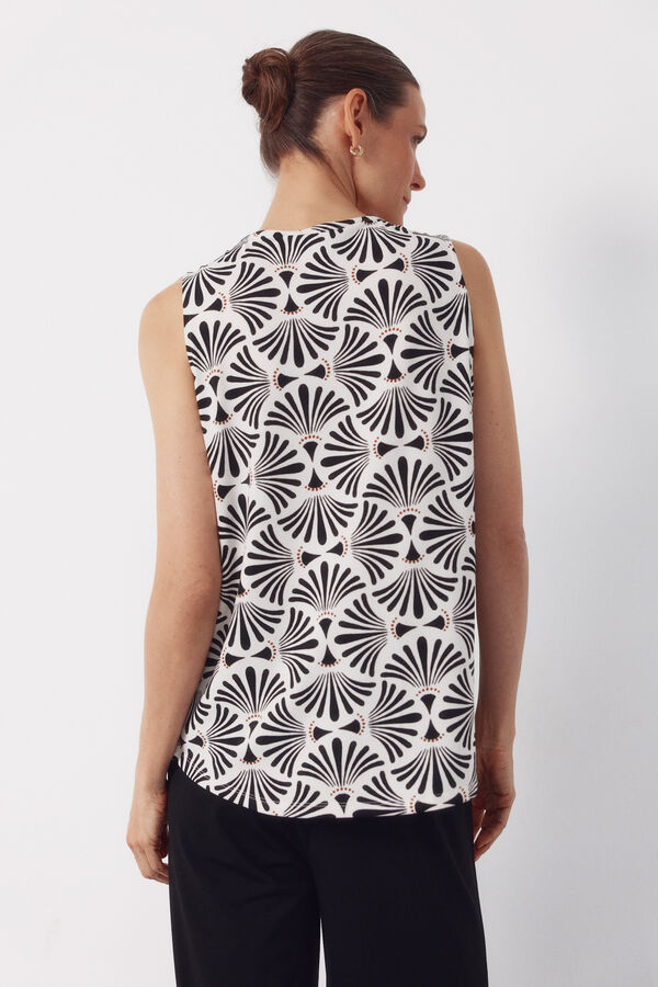 Cortefiel Long pleated top Printed white