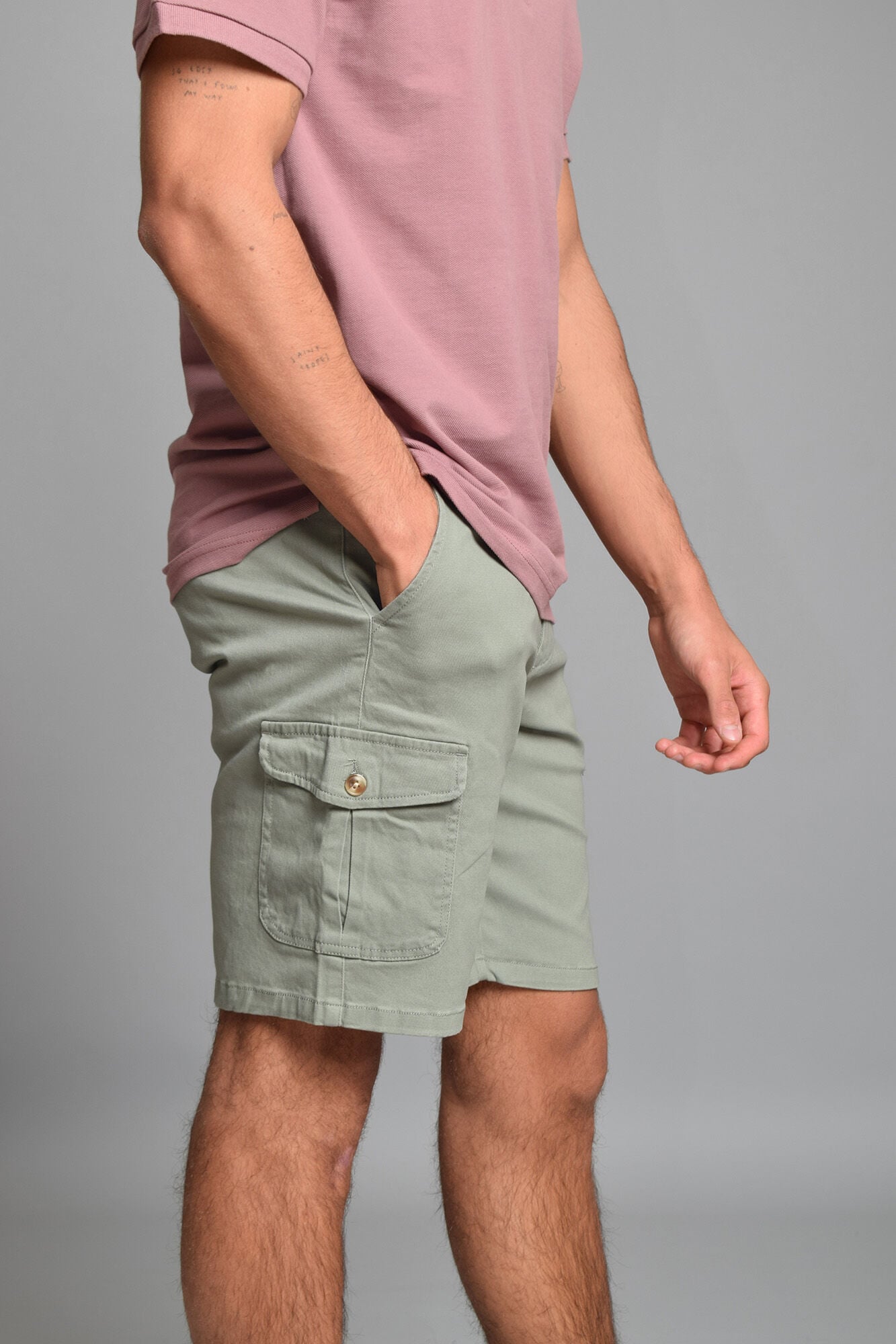 Cloking Bermuda Cargo