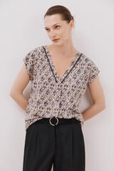 Cortefiel V -shirt with lace detail Printed white