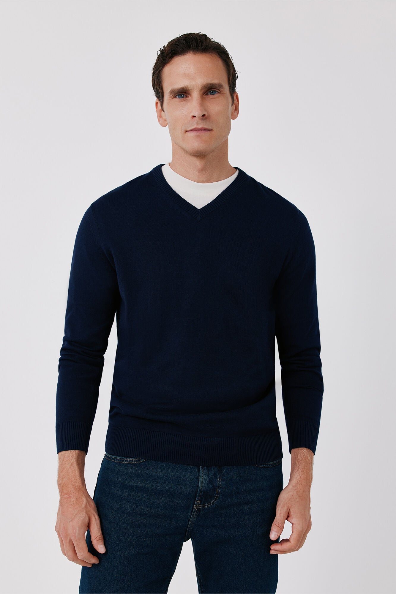 Cortefiel Cotton fine knit V-neck jumper