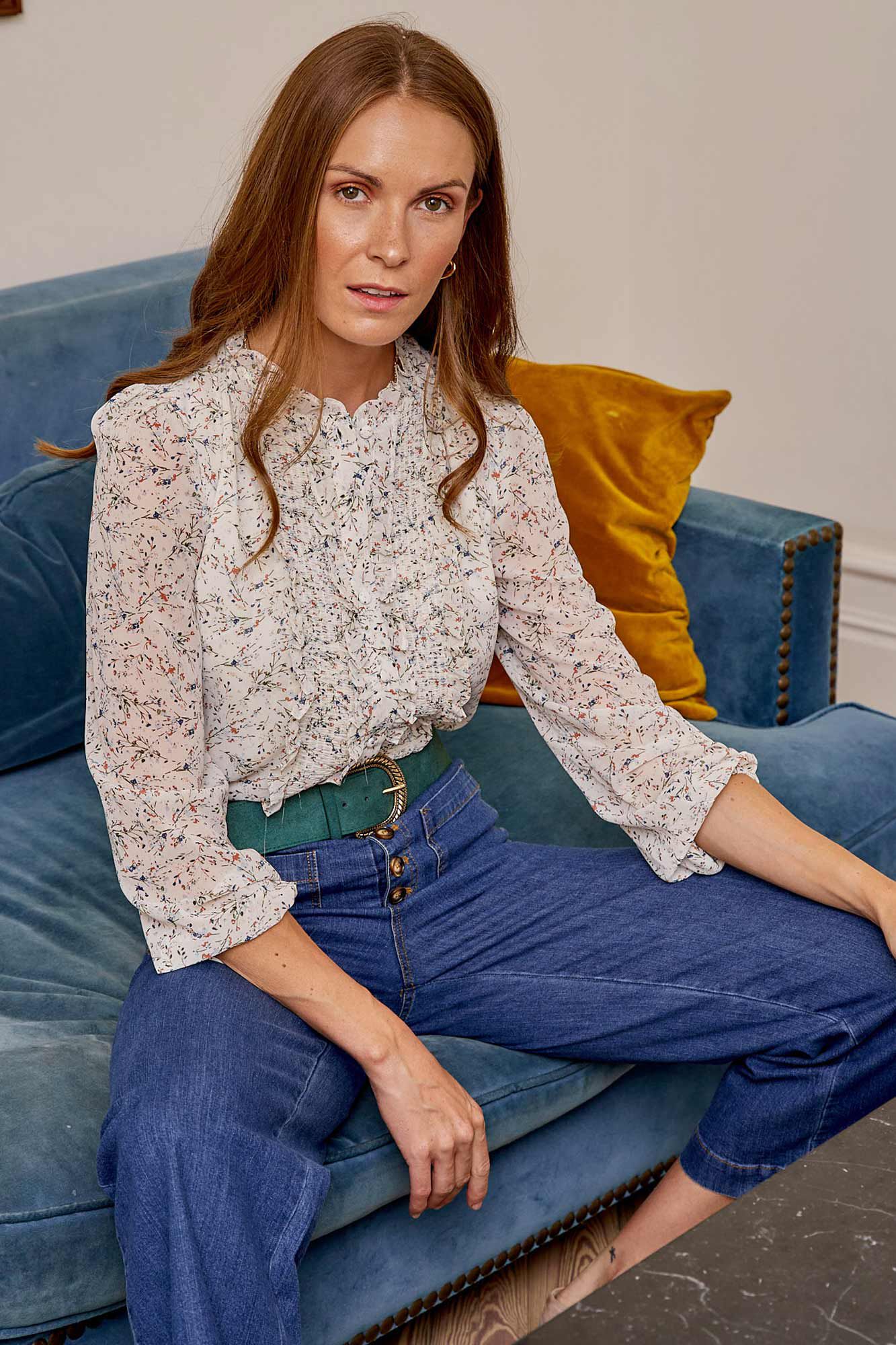 Camisa chorreras blanco Blusas de mujer Cortefiel