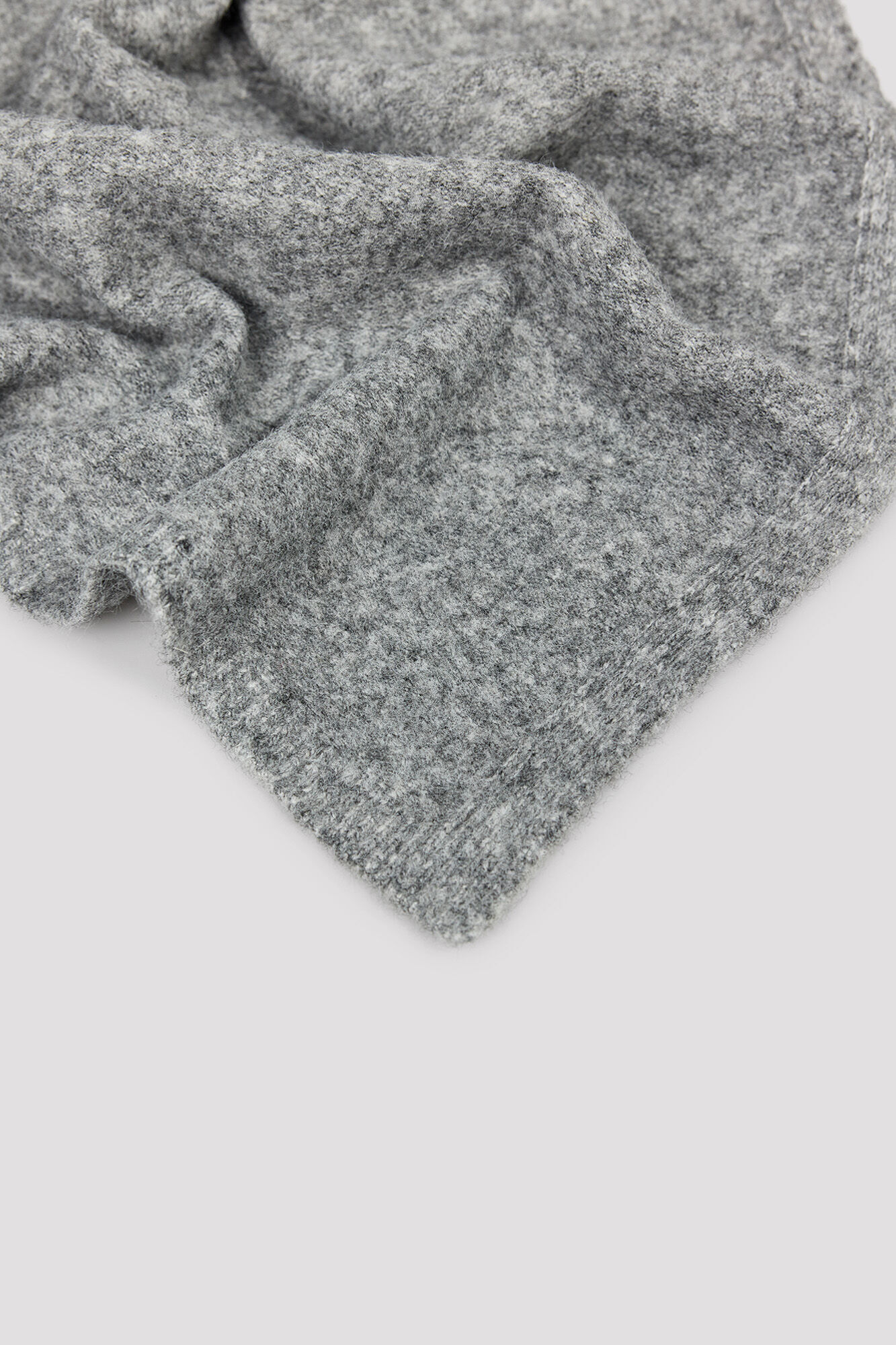 Cortefiel Plain knit scarf