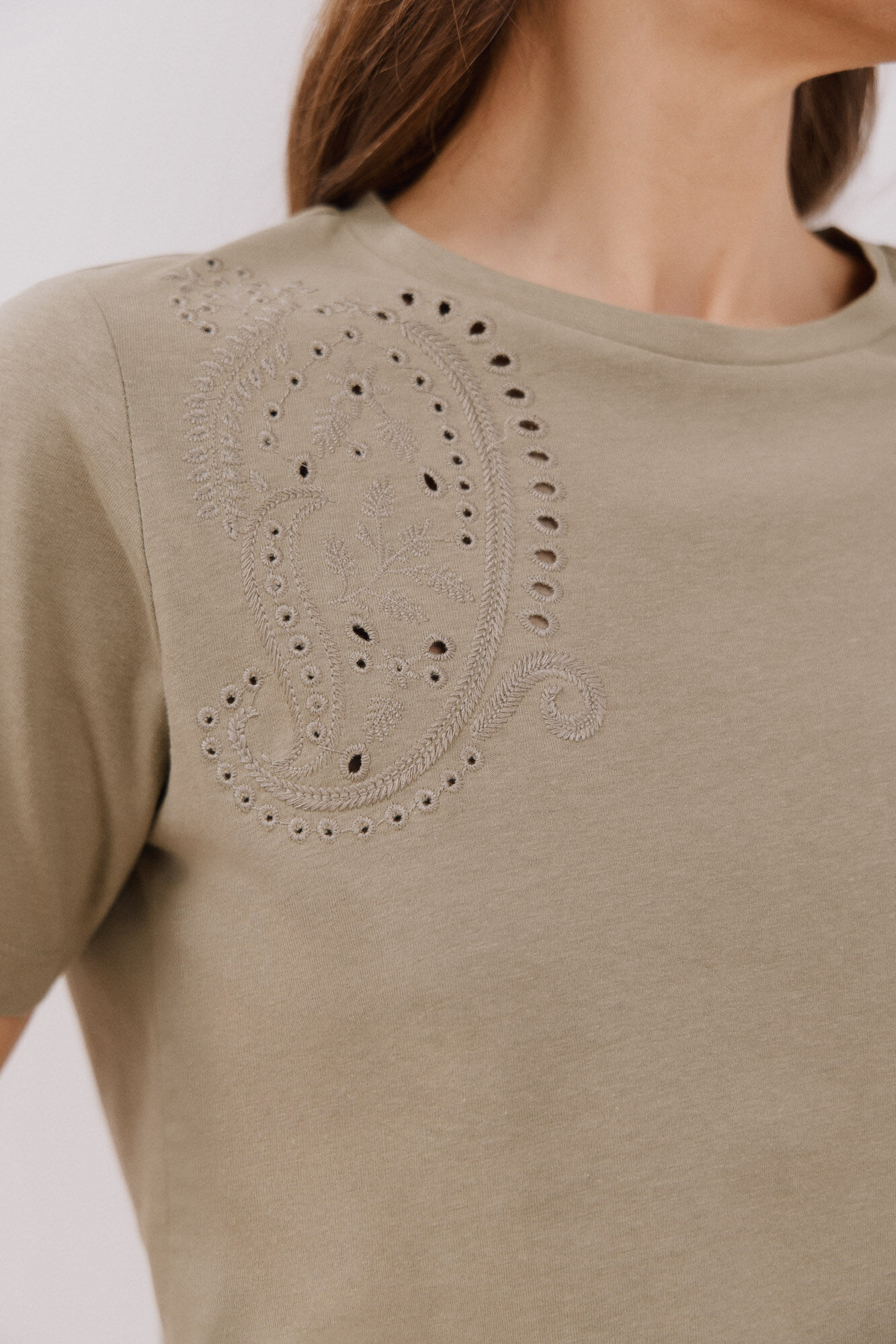 Cortefiel T-shirt bordada