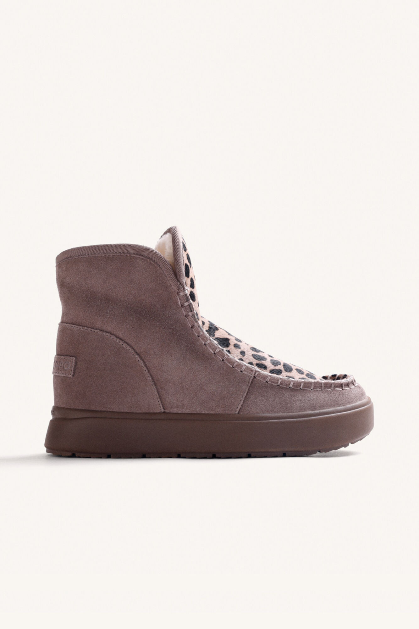 Gioseppo Leather Australian boots