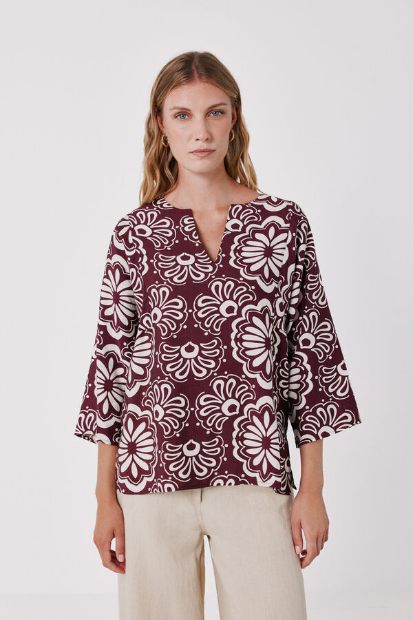 Cortefiel Blusa estampada t&uacute;nica amplia Estampado granate
