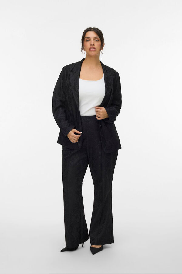 Vero Moda Curve Blazer de renda plus size Preto