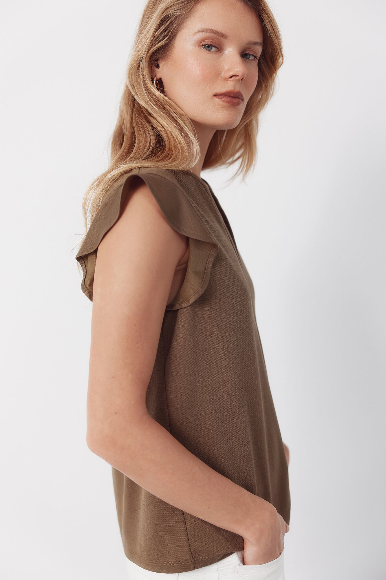 Cortefiel Flounced sleeve t-shirt