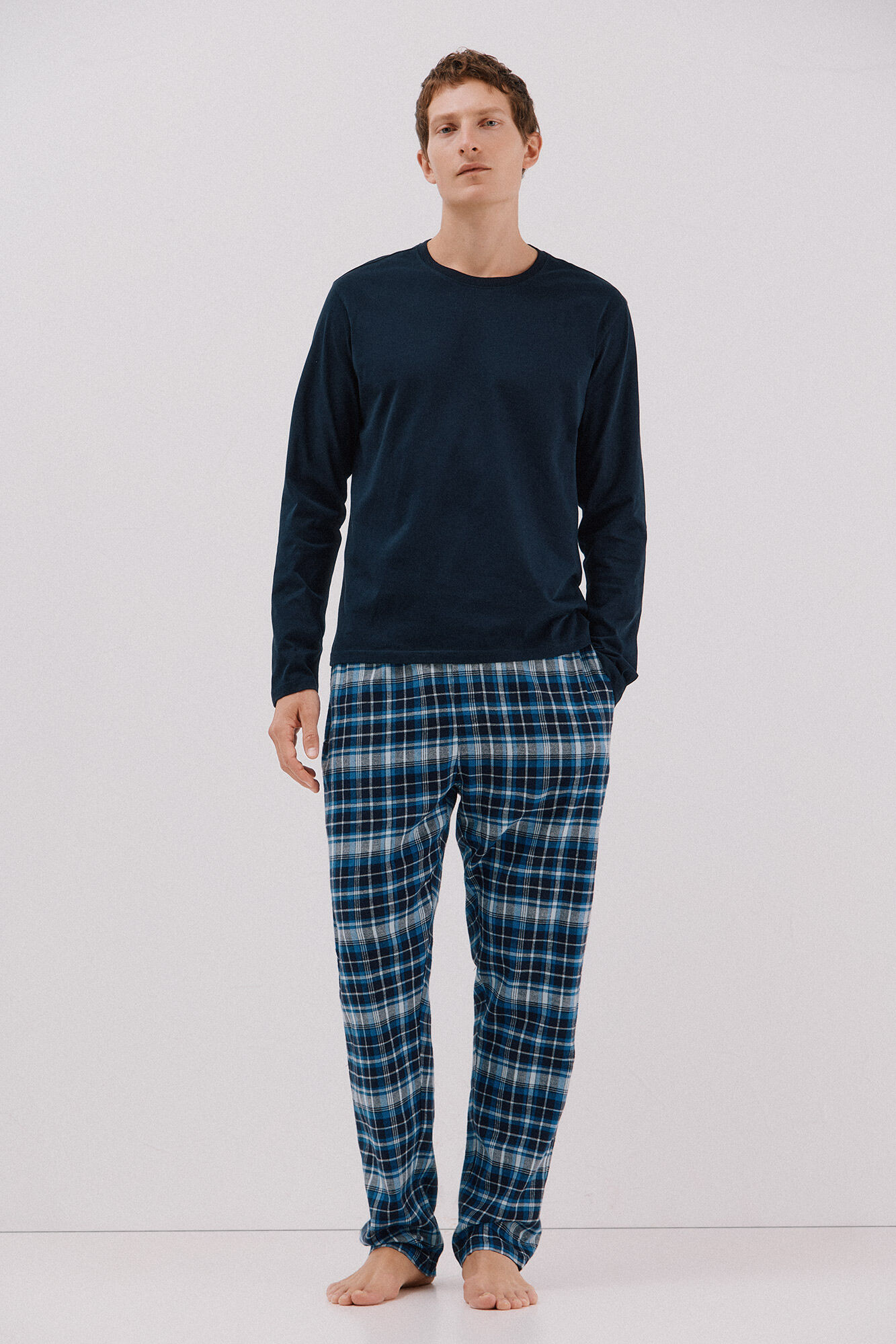 Cortefiel Jersey-knit and cloth pyjama set