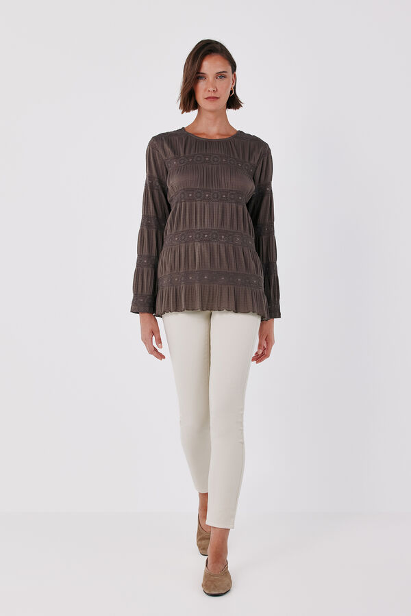 Cortefiel Floral fluid T-shirt Beige