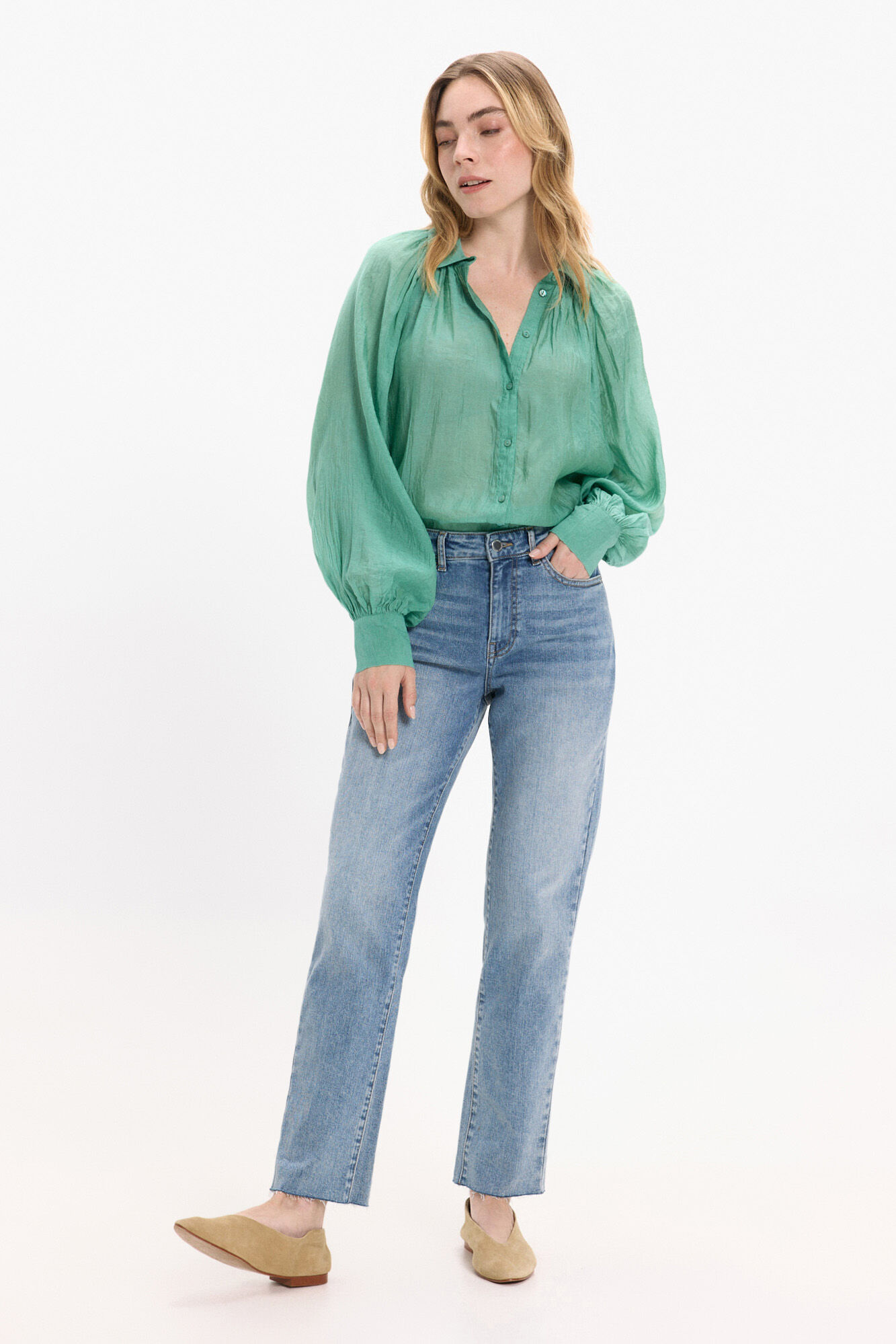 Vila Blusa manga comprida abalonada