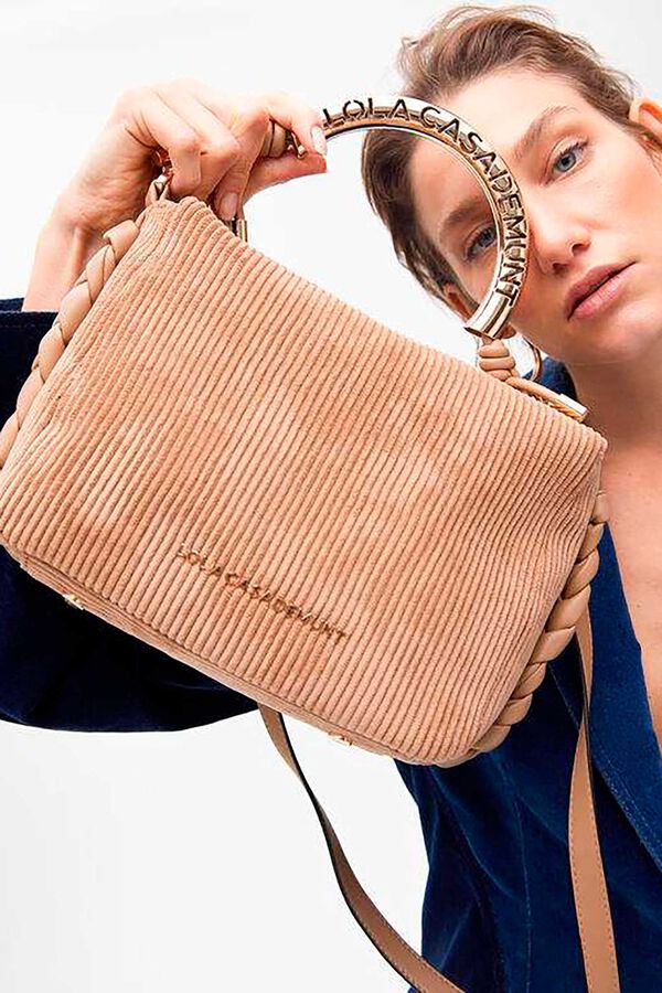 Lola Casademunt Bolsa crossbody icônica Tostado