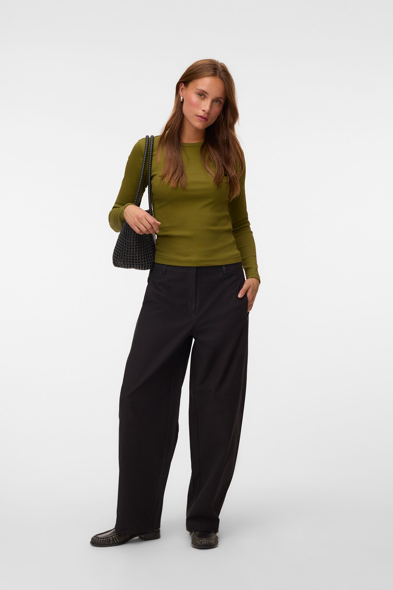 Vero Moda Cal&ccedil;a utilit&aacute;ria de perna larga