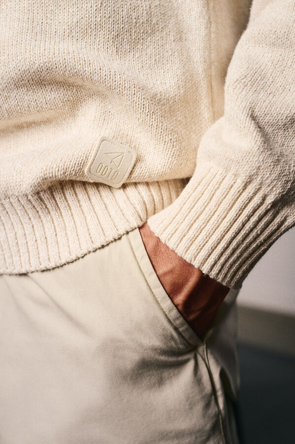 OOTO Suéter de algodão torcido com gola redonda Tostado