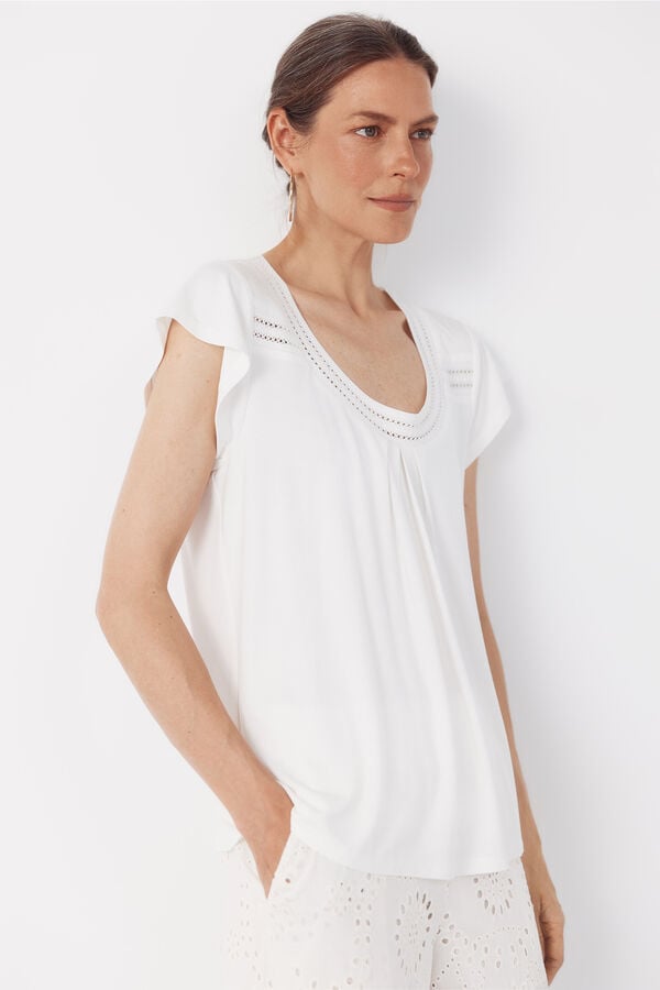 Cortefiel Trimmed neckline T-shirt White
