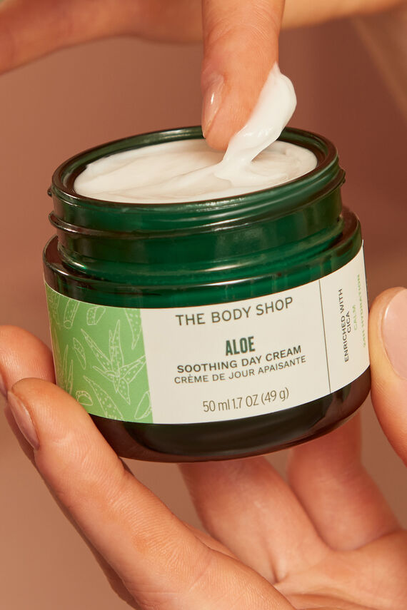 Crema De Día Calmante De Aloe