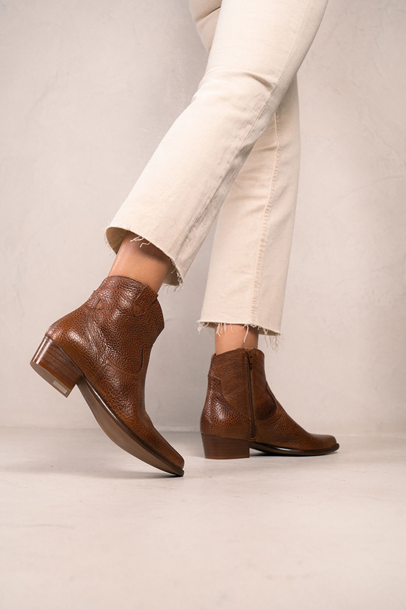 Bryan Stepwise Cal&iacute;ope Botins cowboy vintage de pele