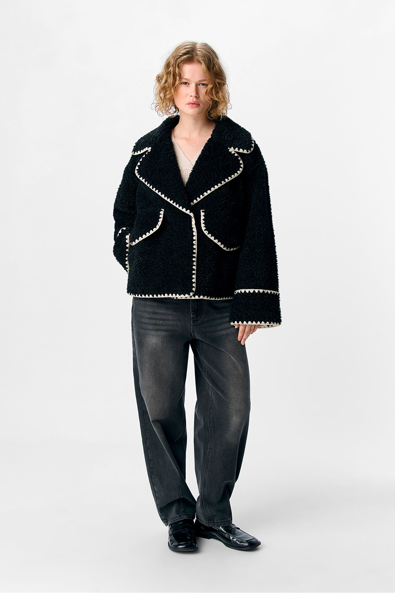 Object Casaco de borrego sint&eacute;tica