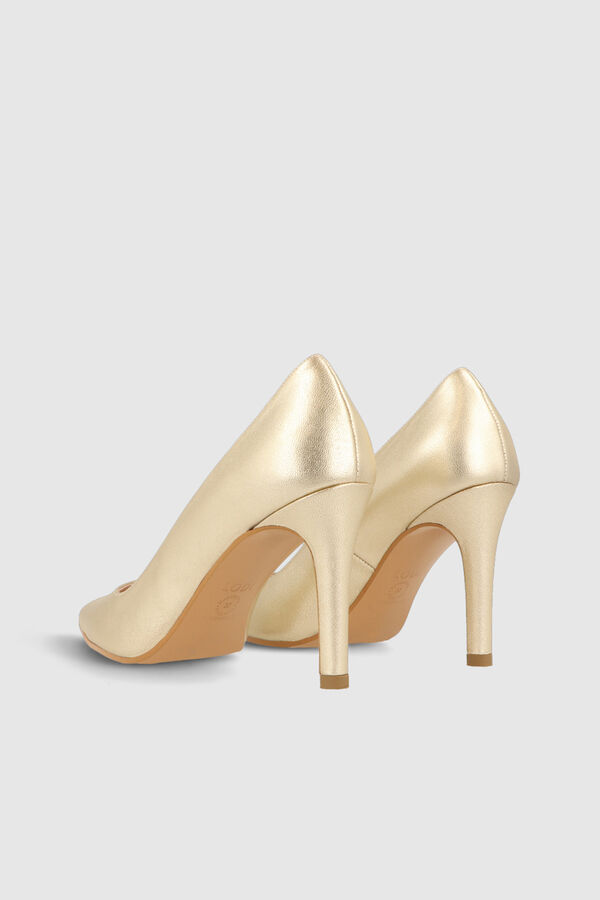 Cortefiel Basic gold leather pump Yellow