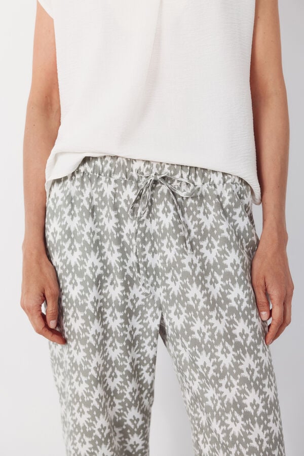 Cortefiel Flowing printed trousers Printed green