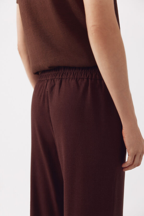 Cortefiel Cal&ccedil;as de linho com bot&otilde;es dourados Castanho