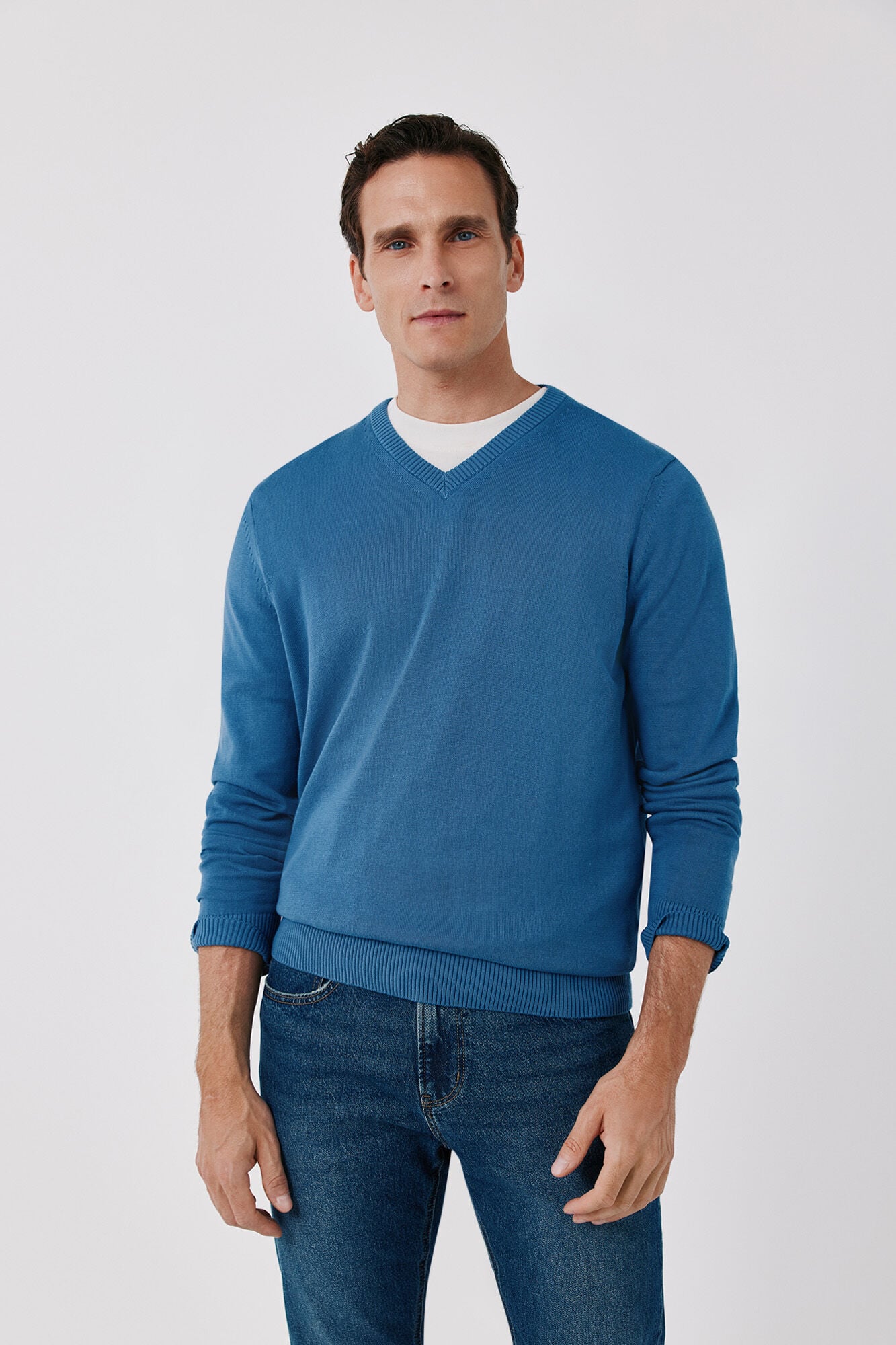 Cortefiel Cotton fine knit V-neck jumper