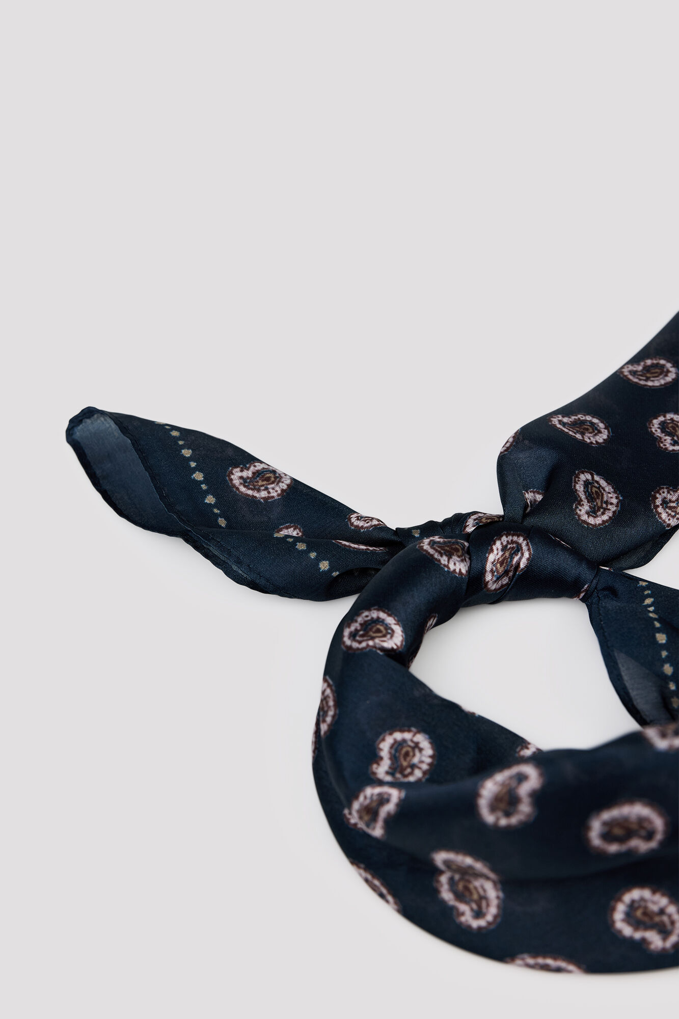 Cortefiel Paisley satin-finish bandana