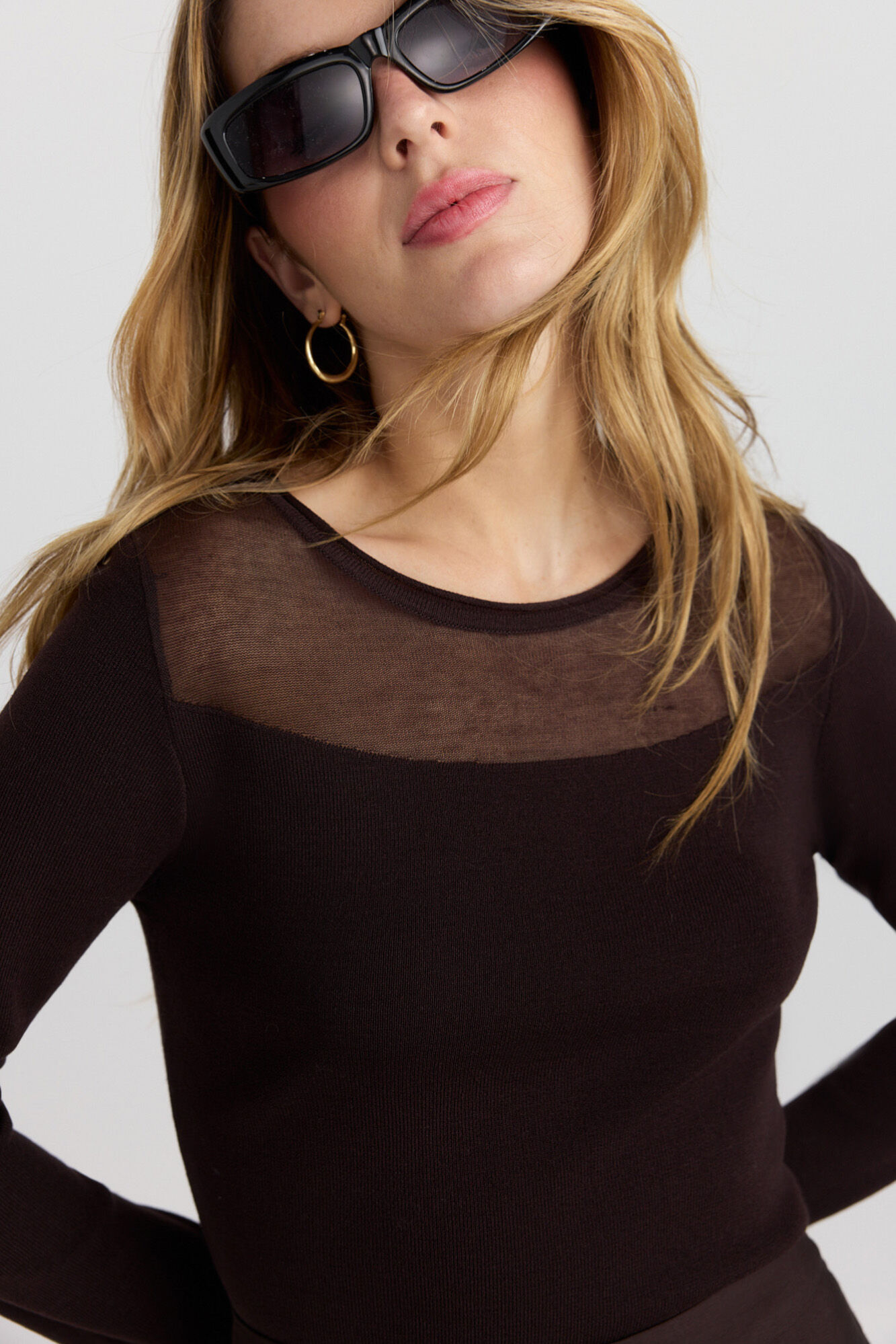 Vero Moda Top de punto con detalle semitrasparente