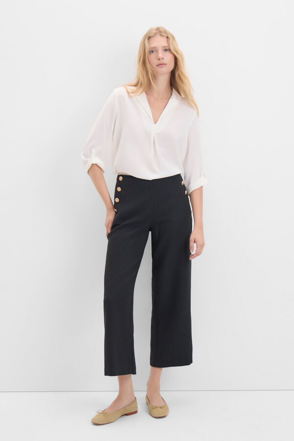 Cortefiel Cropped trousers with buttons Black