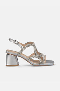 Alma en Pena Sand&aacute;lia de pedraria de tiras finas