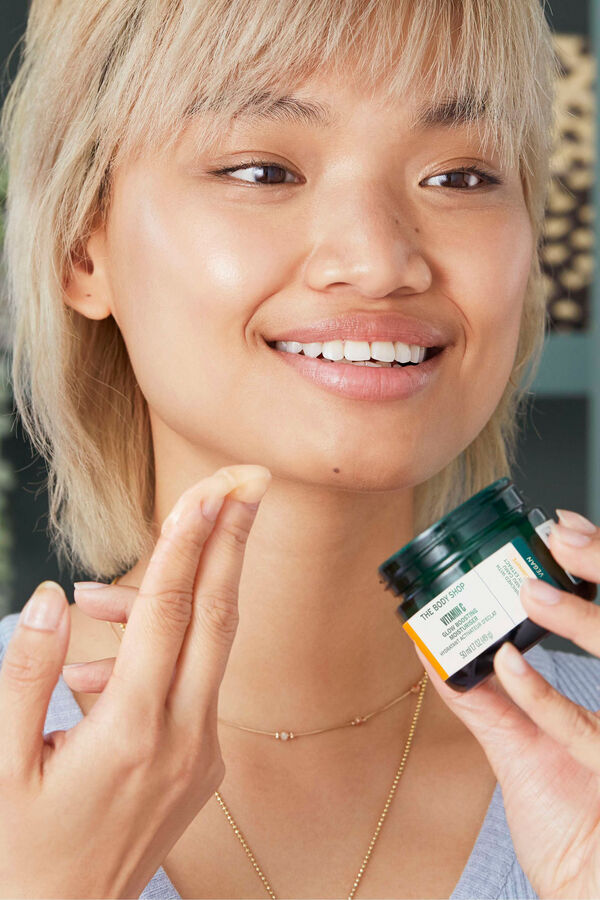 The Body Shop Crema Hidratante Iluminadora Vitamina C 50ml Multicolor