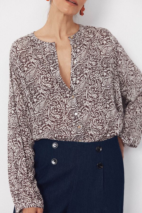 Cortefiel Round neck blouse Printed brown