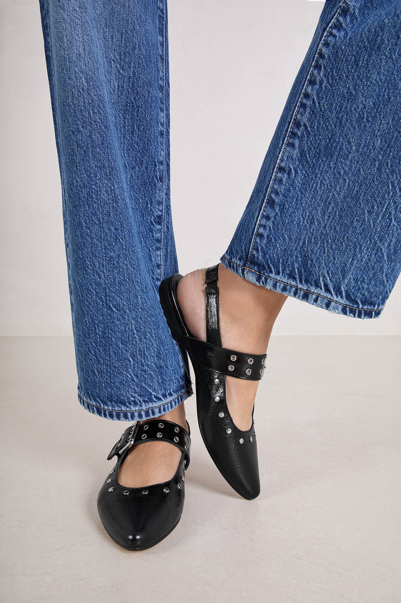 Bryan Stepwise Bailarinas sem costas