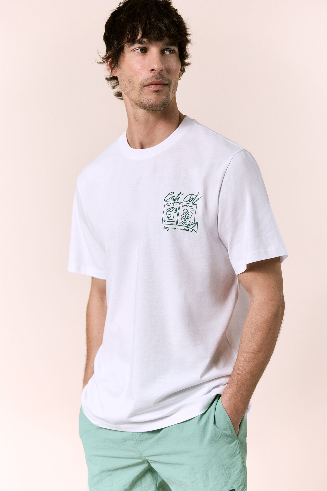 OOTO T-shirt gr&aacute;fica lavada