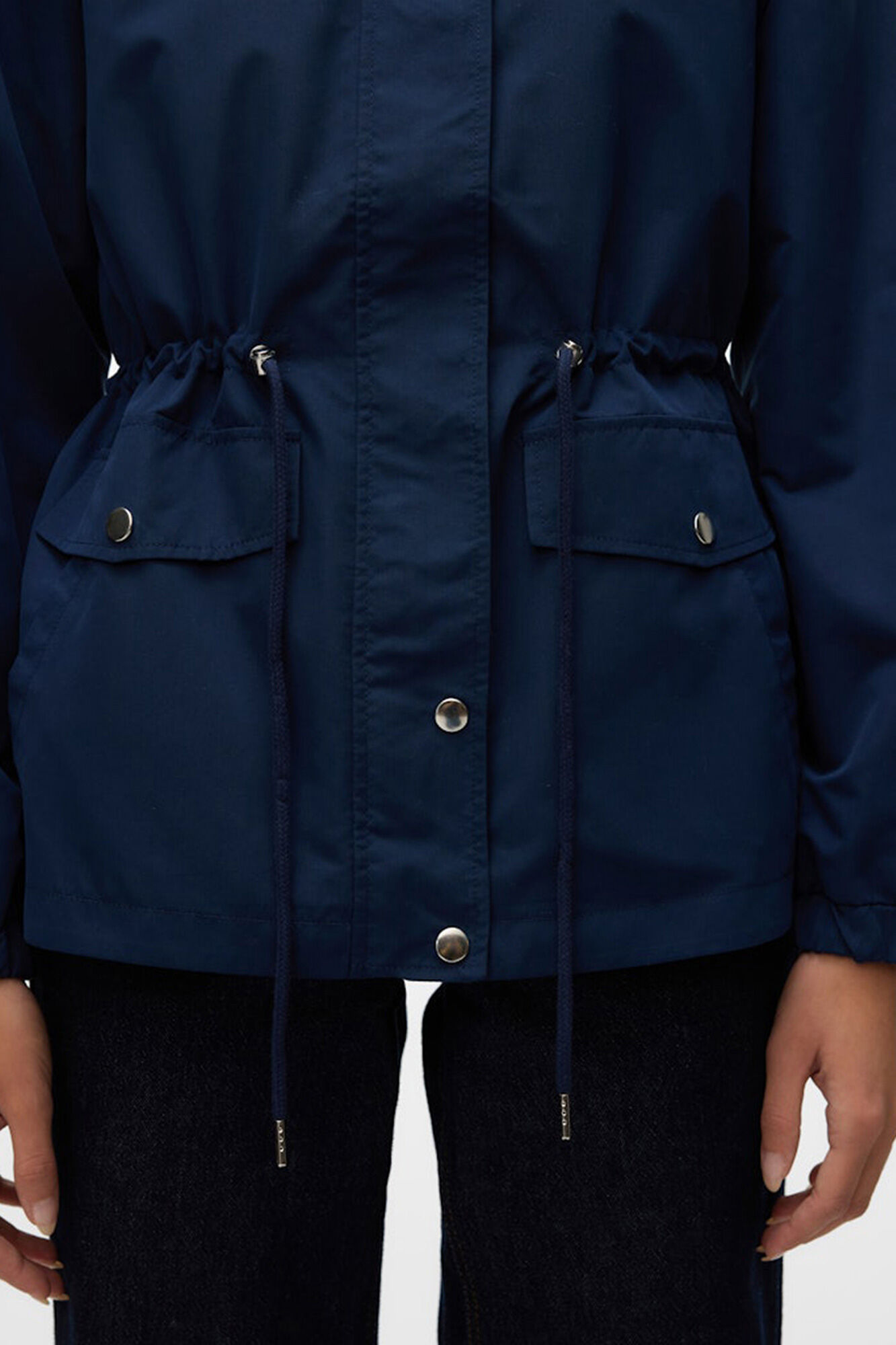 Vero Moda Parka curta com capuz