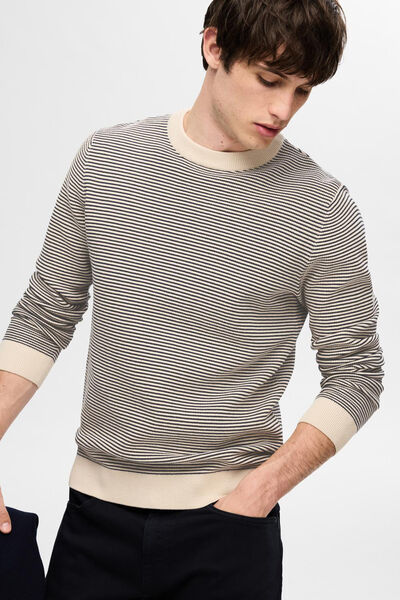 Cortefiel striped crew neck sweater made from 100% organic cotton. Grey