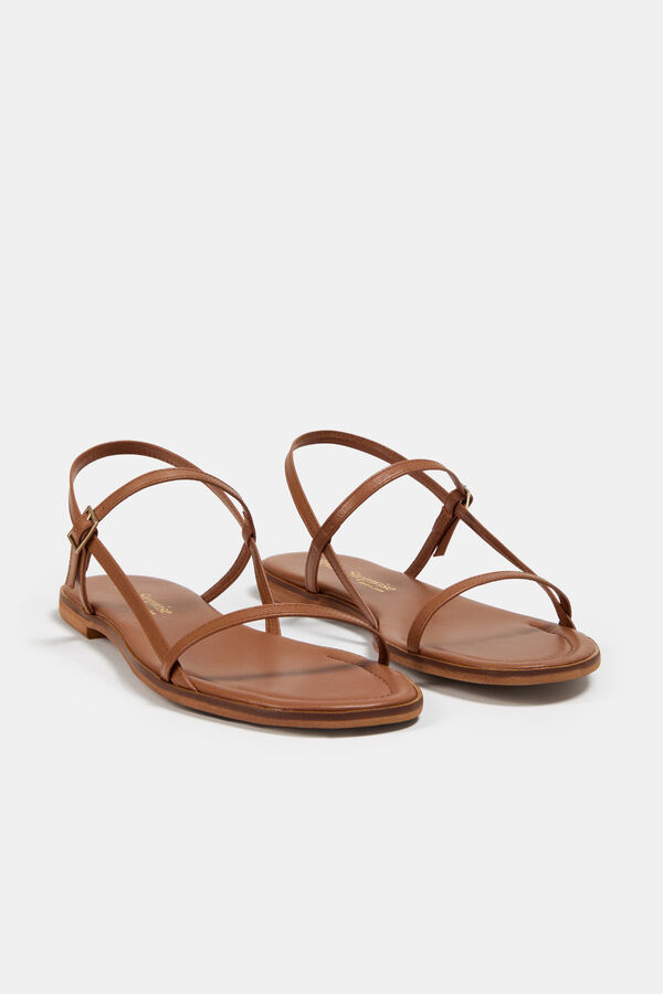 Bryan Stepwise Sand&aacute;lia em pele Castanho