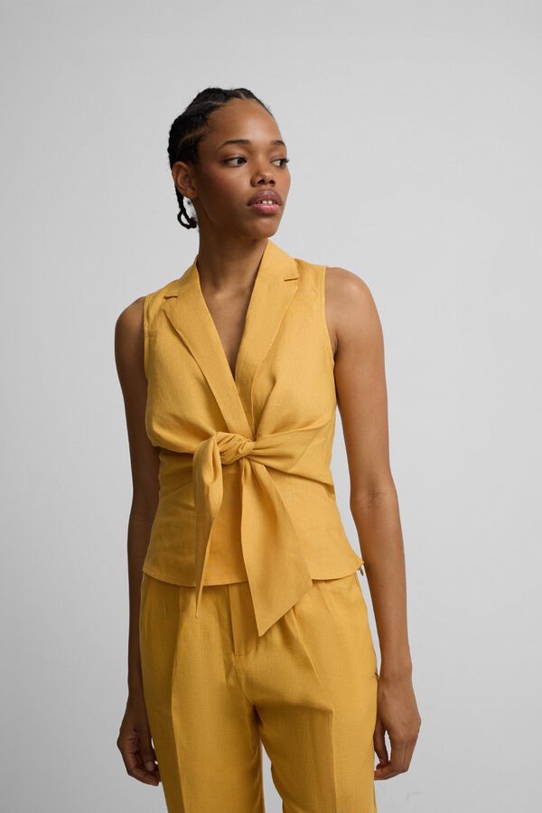 Silbon Top com abas de linho Dourado