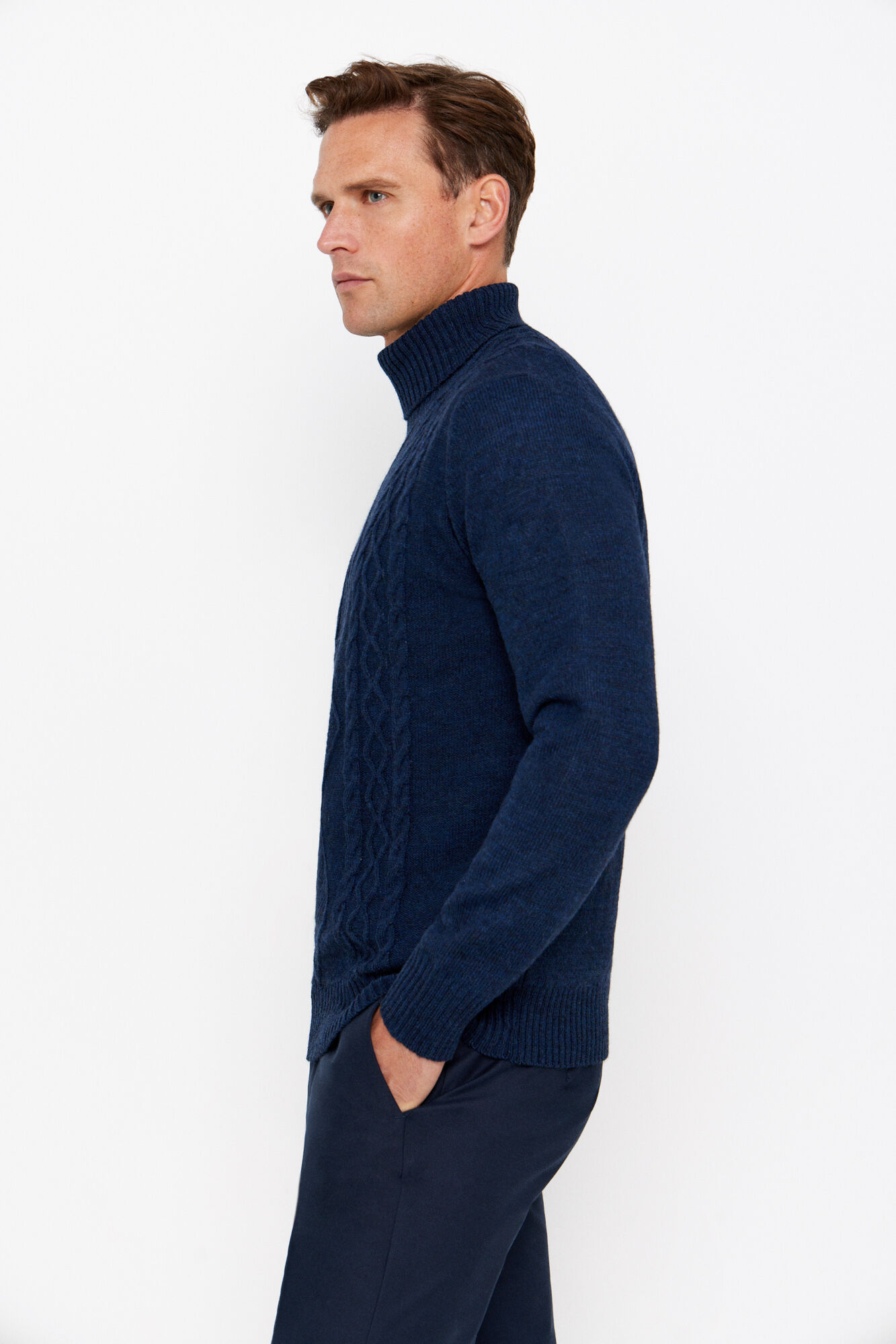 Choker discount neck jumpers