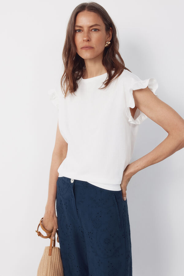 Cortefiel Essential ruffle t-shirt White