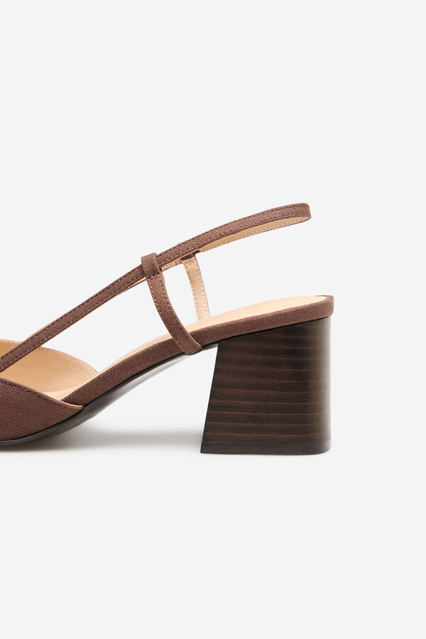 Cortefiel Zapato tac&oacute;n destalonado Marr&oacute;n