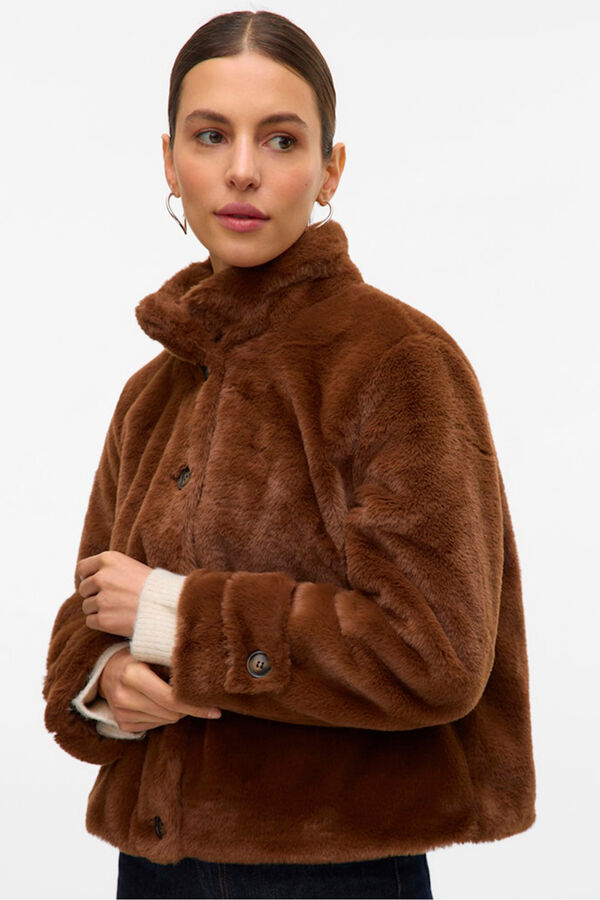 Vero Moda Sobretudo curto com efeito de pelo Castanho