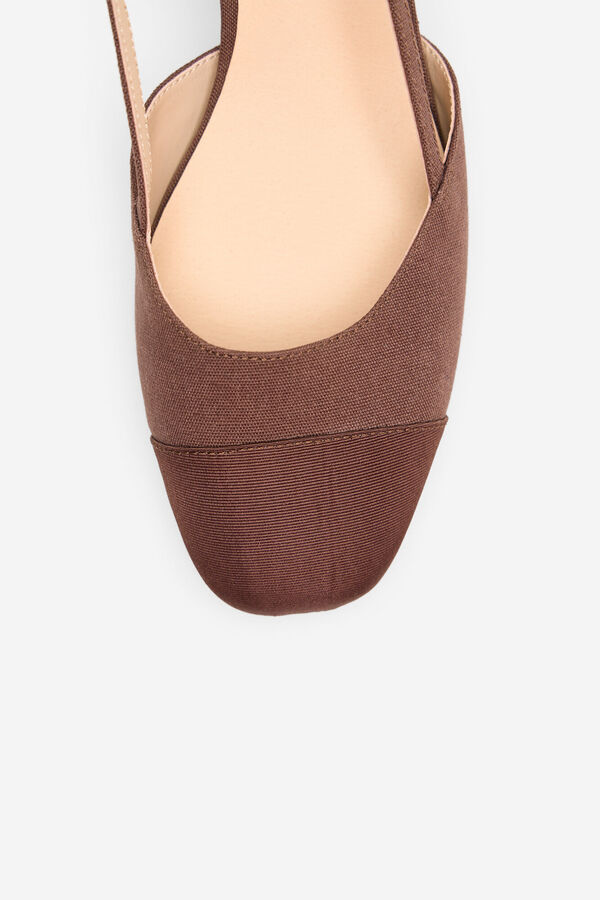 Cortefiel Zapato tac&oacute;n destalonado Marr&oacute;n